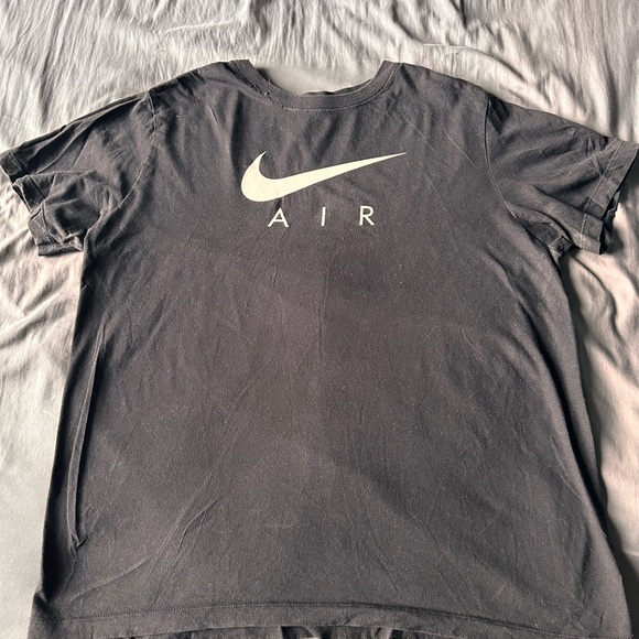 Large Nike shirt bundle - Picture 6 of 11